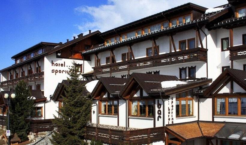 בית מלון כפרי Sporting