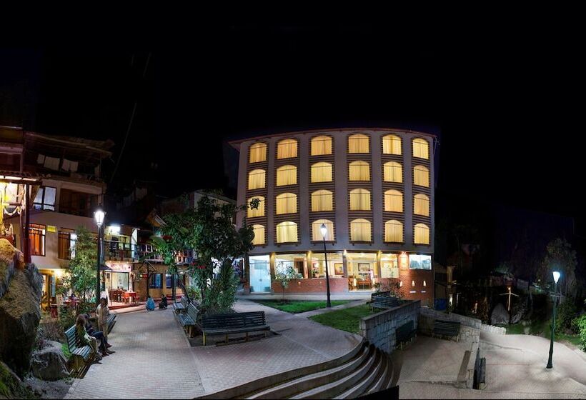 ホテル Taypikala Machupicchu