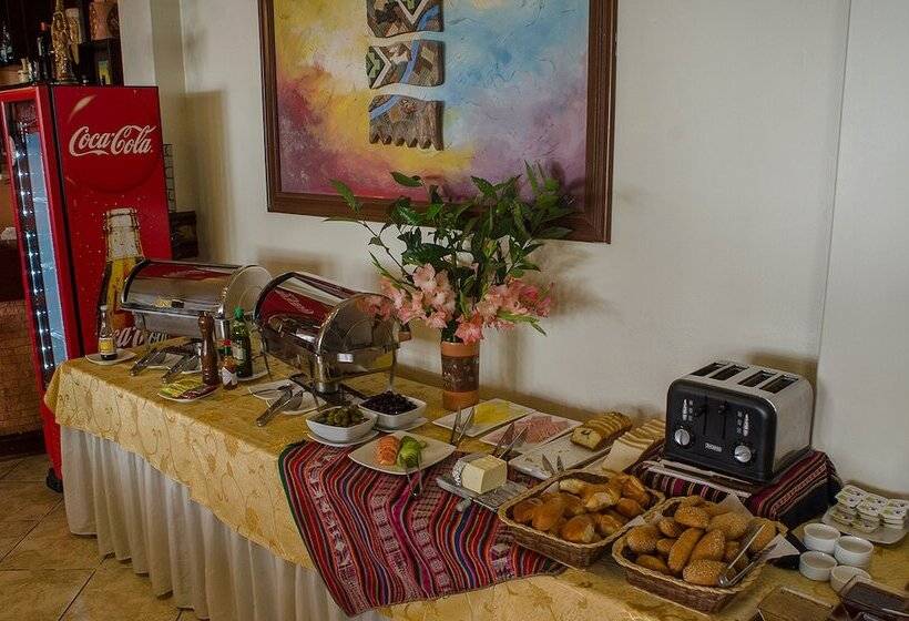 ホテル Taypikala Machupicchu