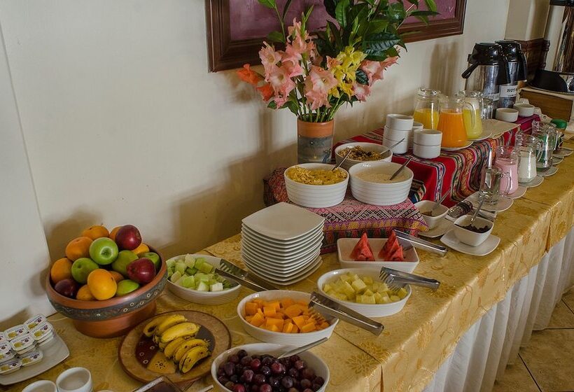 ホテル Taypikala Machupicchu