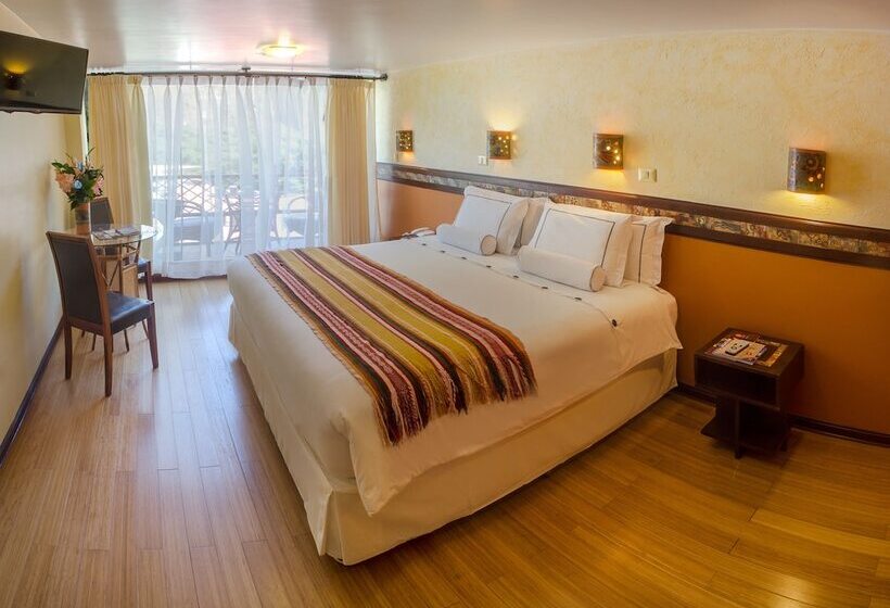 ホテル Taypikala Machupicchu