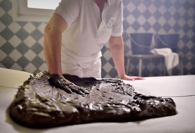 Отель Terme Preistoriche Resort & Spa