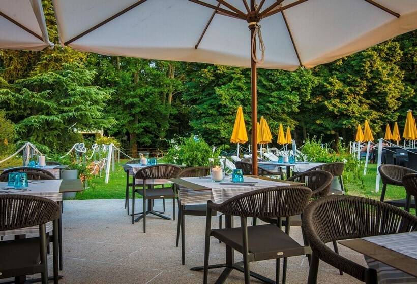 Отель Terme Preistoriche Resort & Spa