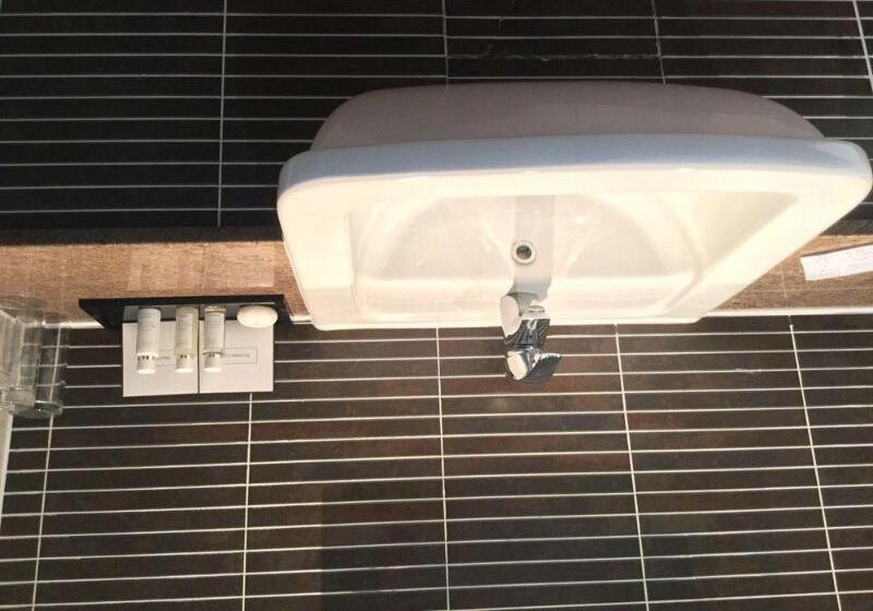 ホテル The Boleyn