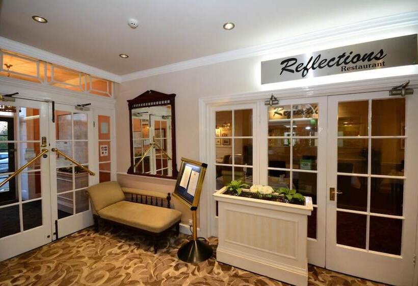 فندق The Crescent