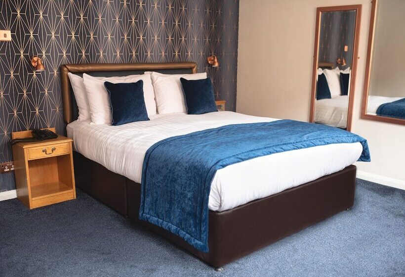 فندق The Crescent