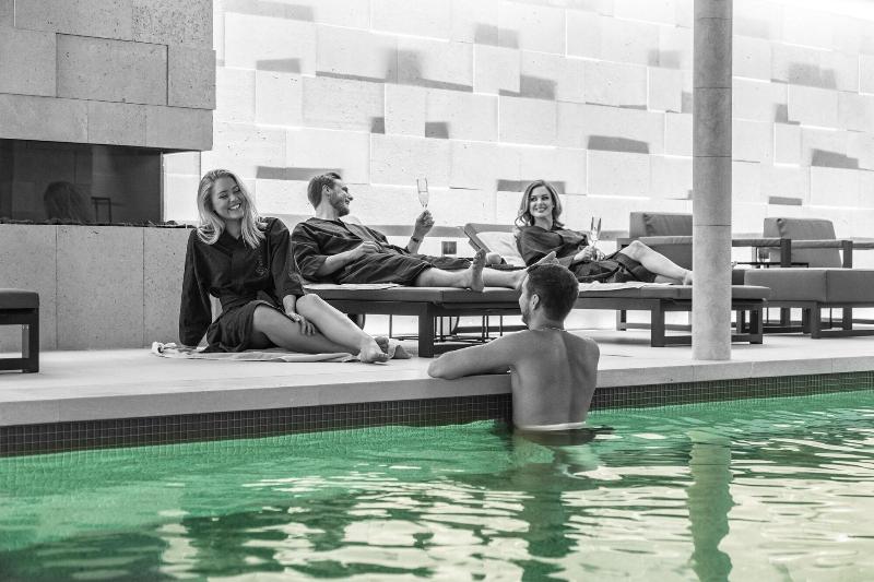 The Lamp Hotel & Spa