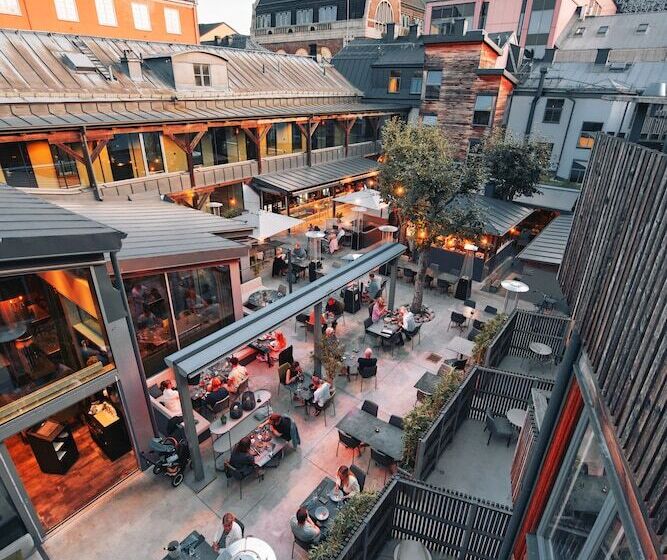 The Lamp Hotel & Spa