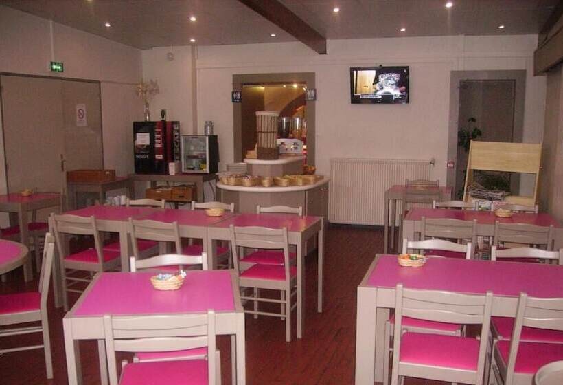 Отель The Originals Access, Hôtel Arum, Remiremont