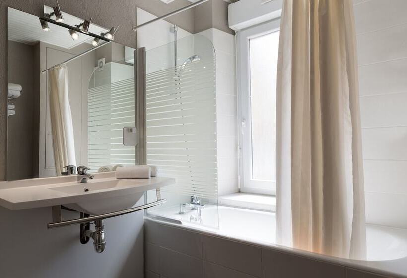 Отель The Originals Access, Hôtel Arum, Remiremont