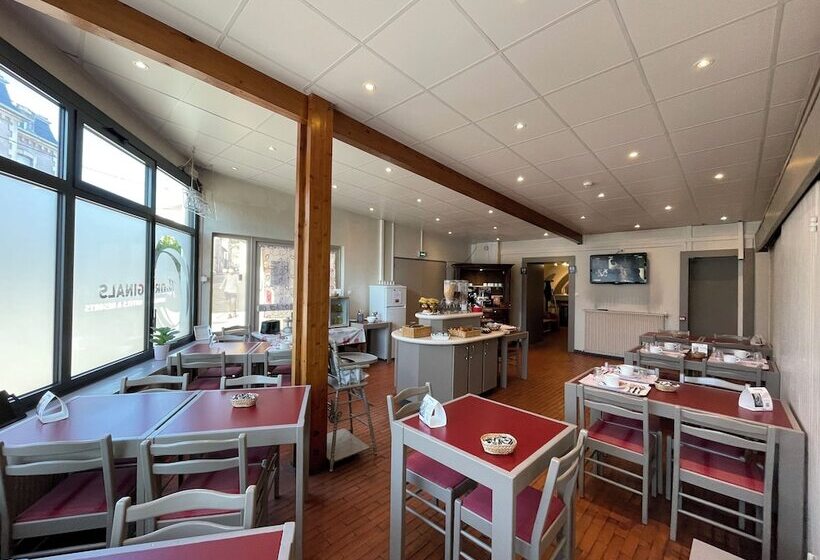 Отель The Originals Access, Hôtel Arum, Remiremont