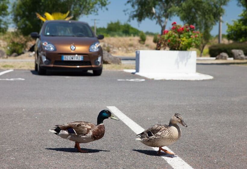 فندق The Originals Access, Hôtel Bordeaux Lac