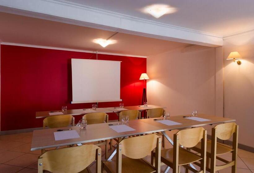 호텔 The Originals Access, Hôtel Figeac