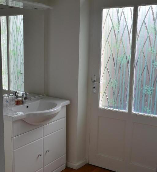 호텔 The Originals Access, Hôtel Figeac