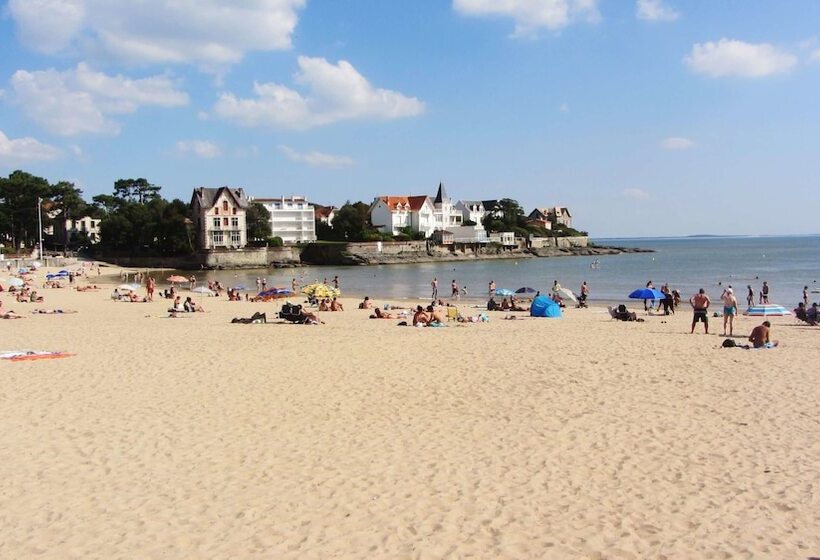 酒店 The Originals Boutique La Villa Ouest & Spa