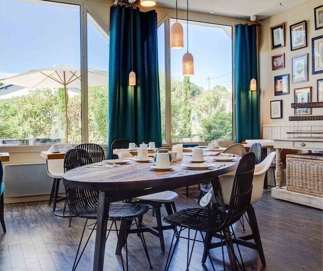 酒店 The Originals Boutique La Villa Ouest & Spa