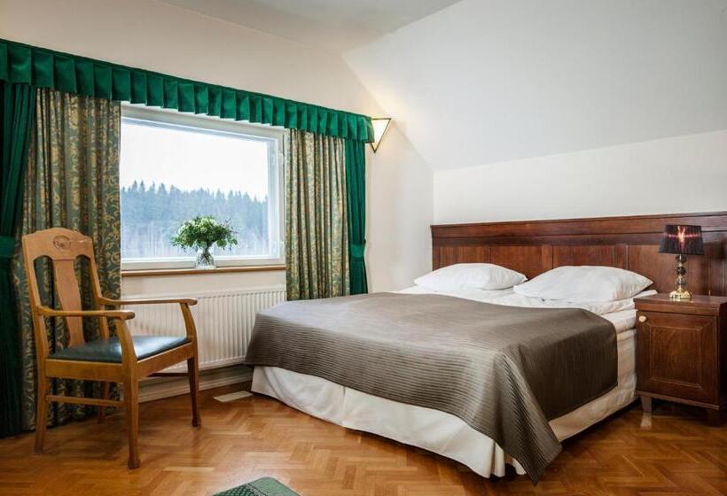 فندق Vanajanlinna