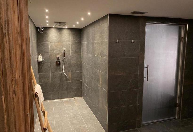 فندق Victoria Retreat