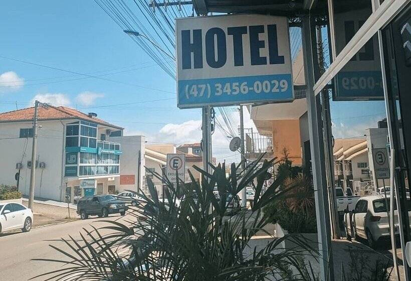 فندق Vila Alaide Praia