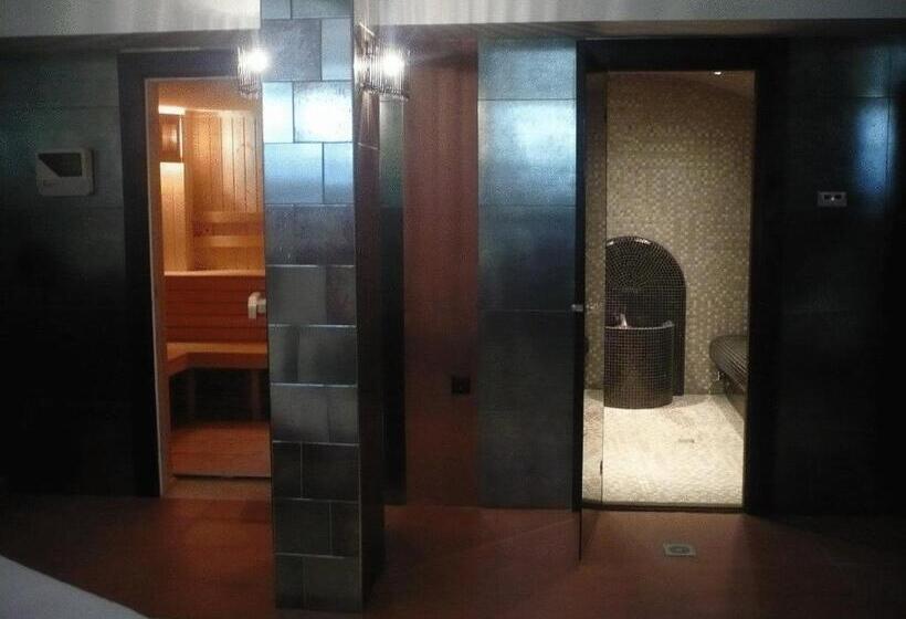 Отель Villa Ofir