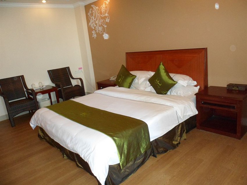 Отель Yuejia Business