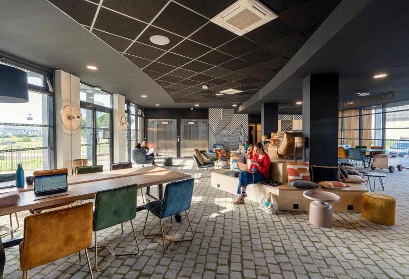 هتل Cowool Toulouse