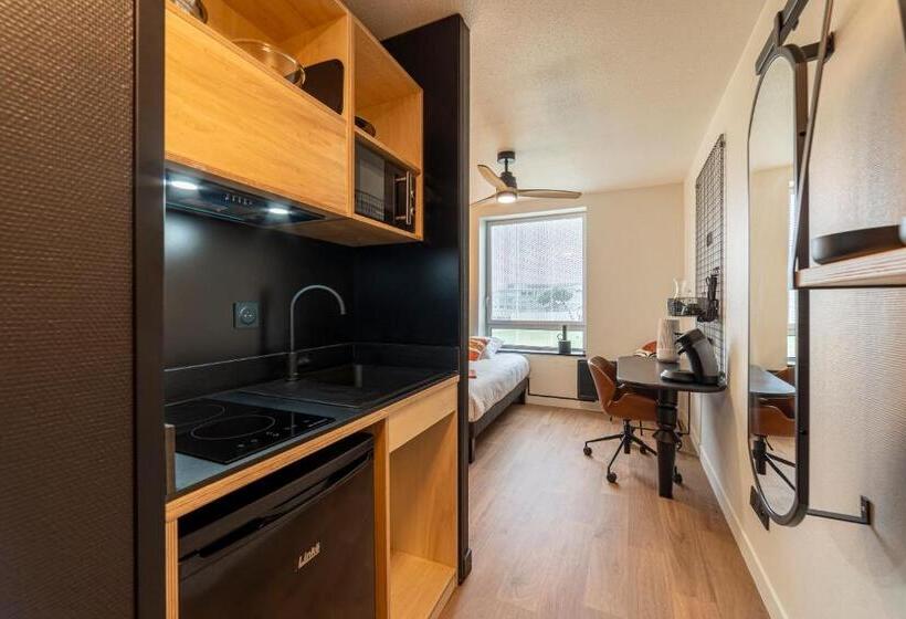 هتل Cowool Toulouse