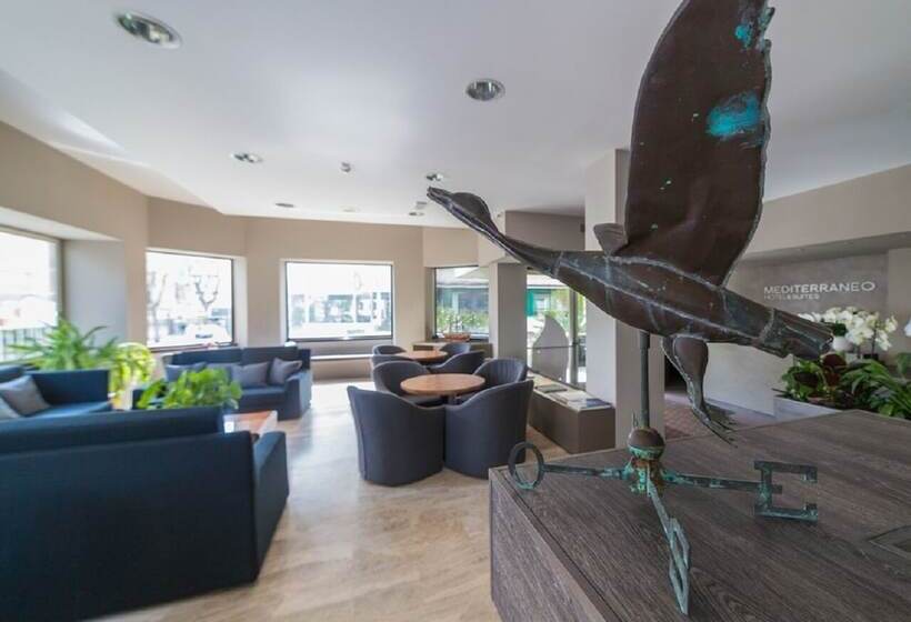 Mediterraneo Hotel & Suites