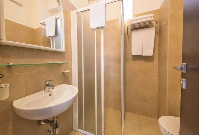 Mediterraneo Hotel & Suites