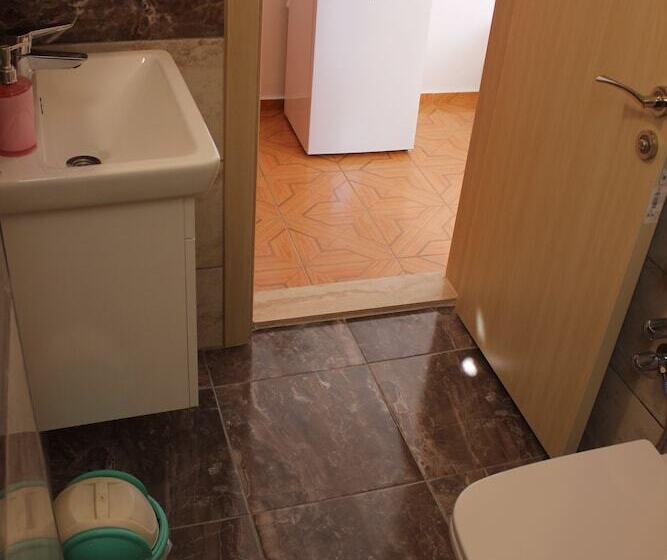 汽车旅馆  özge Pansiyon   Hostel