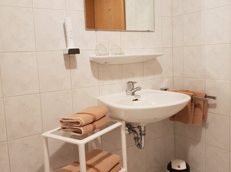 펜션 Gasthof Falkenstein Metzgerei Schwaiger