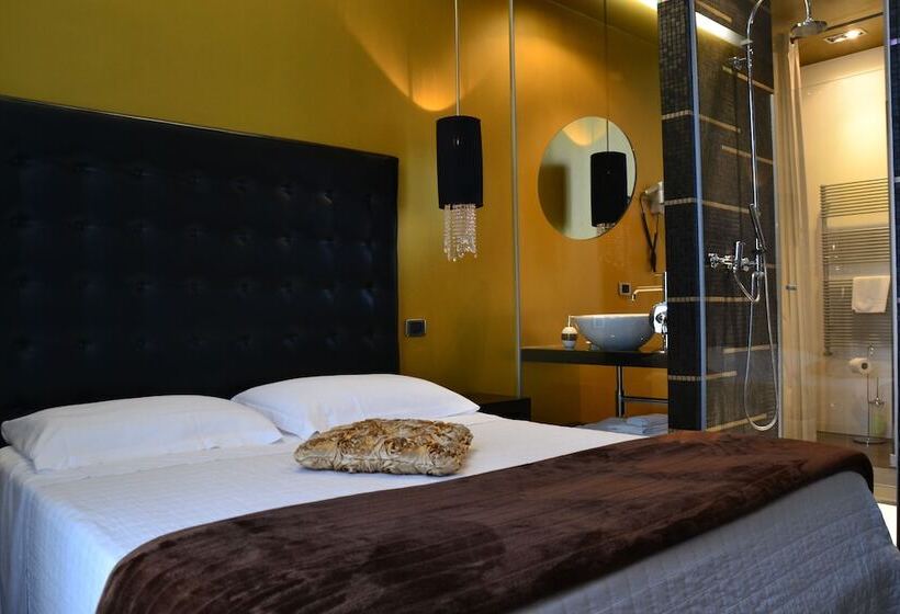 פנסיון In   Lounge Room