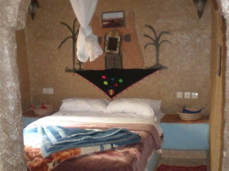 Riad Aicha & Camel Trekking