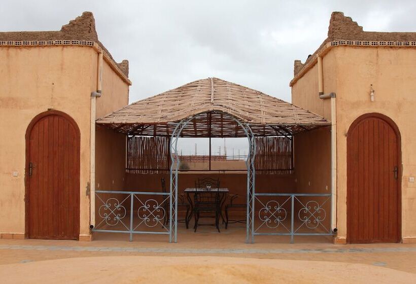 Riad Aicha & Camel Trekking