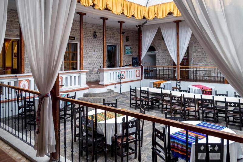 Golden Rest Latacunga