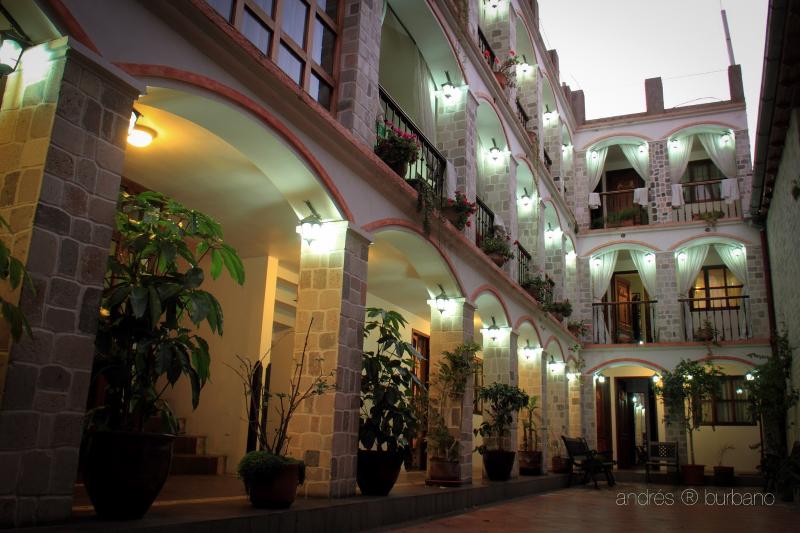 Golden Rest Latacunga