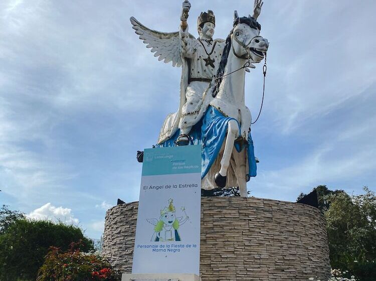 Golden Rest Latacunga