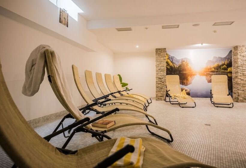 Wirtshaushotel Alpenrose