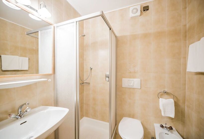 Wirtshaushotel Alpenrose