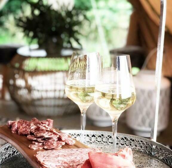 צימר Glamping Erve Hasselo