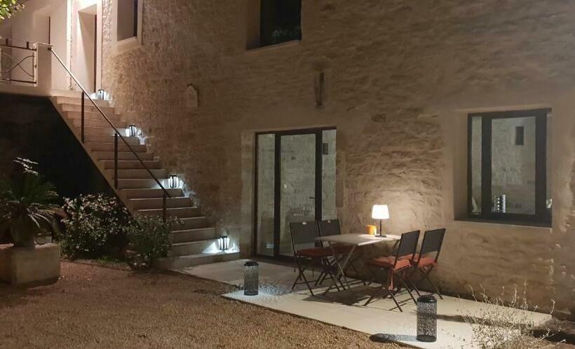 Bed and Breakfast Mas Tareau La Syrah