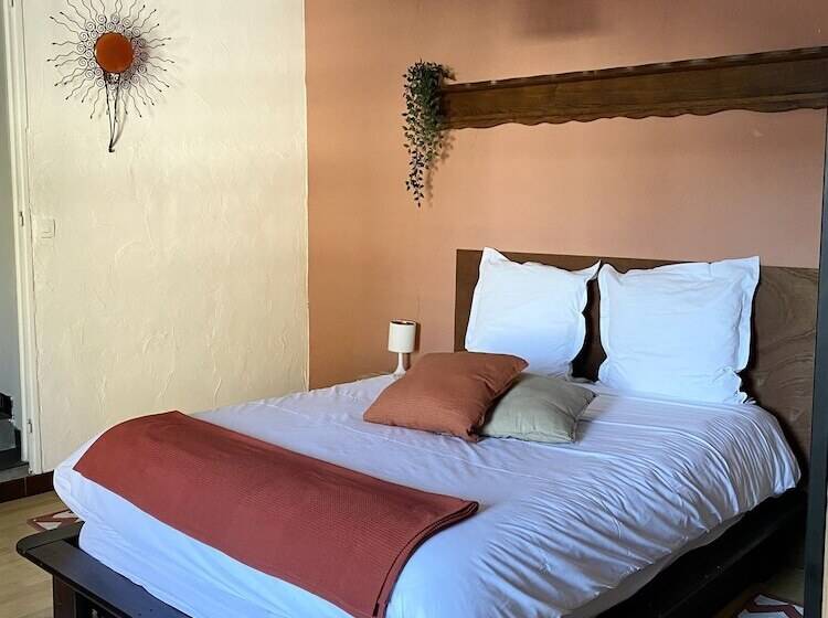 مبيت وإفطار Nuit Et Spa En Brenne