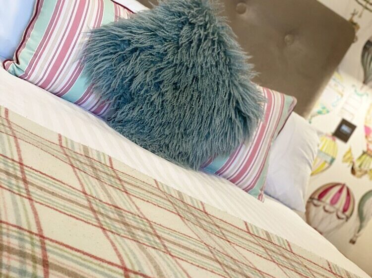 Bed and Breakfast The Hive At Poppi Red