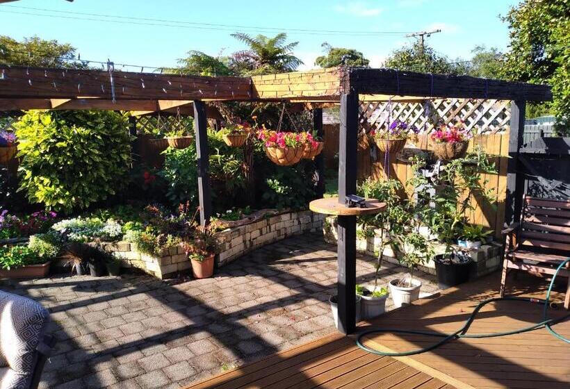 Carters Beach Bed And Breakfast