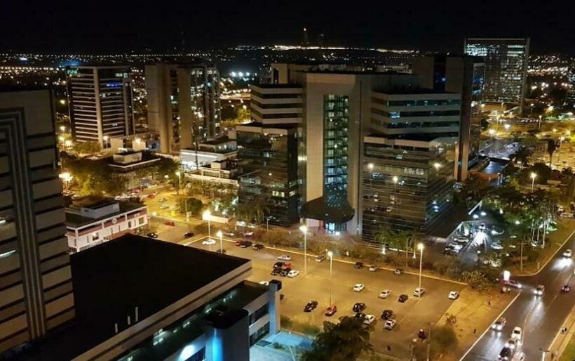 هتل Condominio Metropolitan  Centro De Brasilia A216a