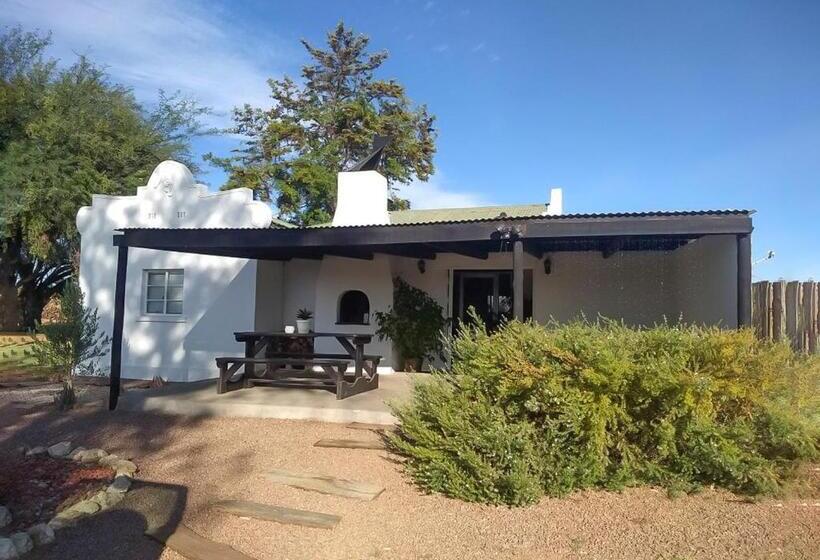 فندق Bezalel Wine & Brandy Estate