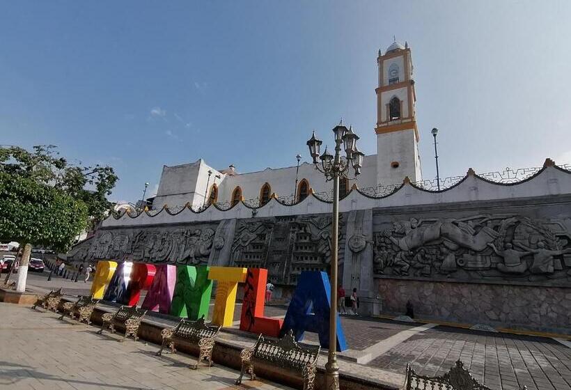 בית מלון כפרי Don Luis Hostal   Sucursal Galeana   Tecolutla