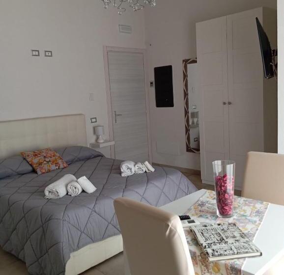 پانسیون New Aurispa