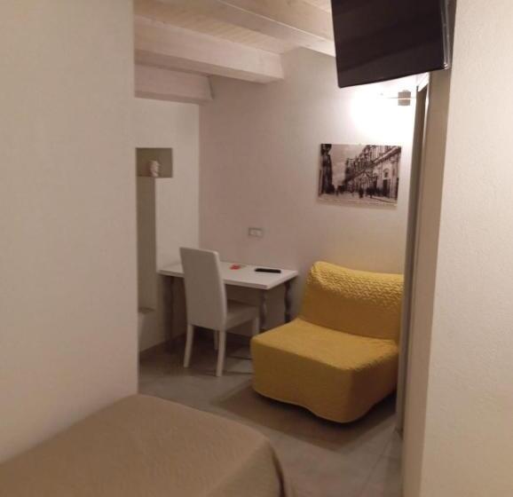 پانسیون New Aurispa