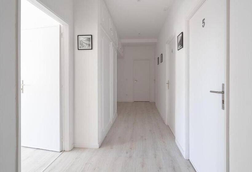 پانسیون Moreira 284